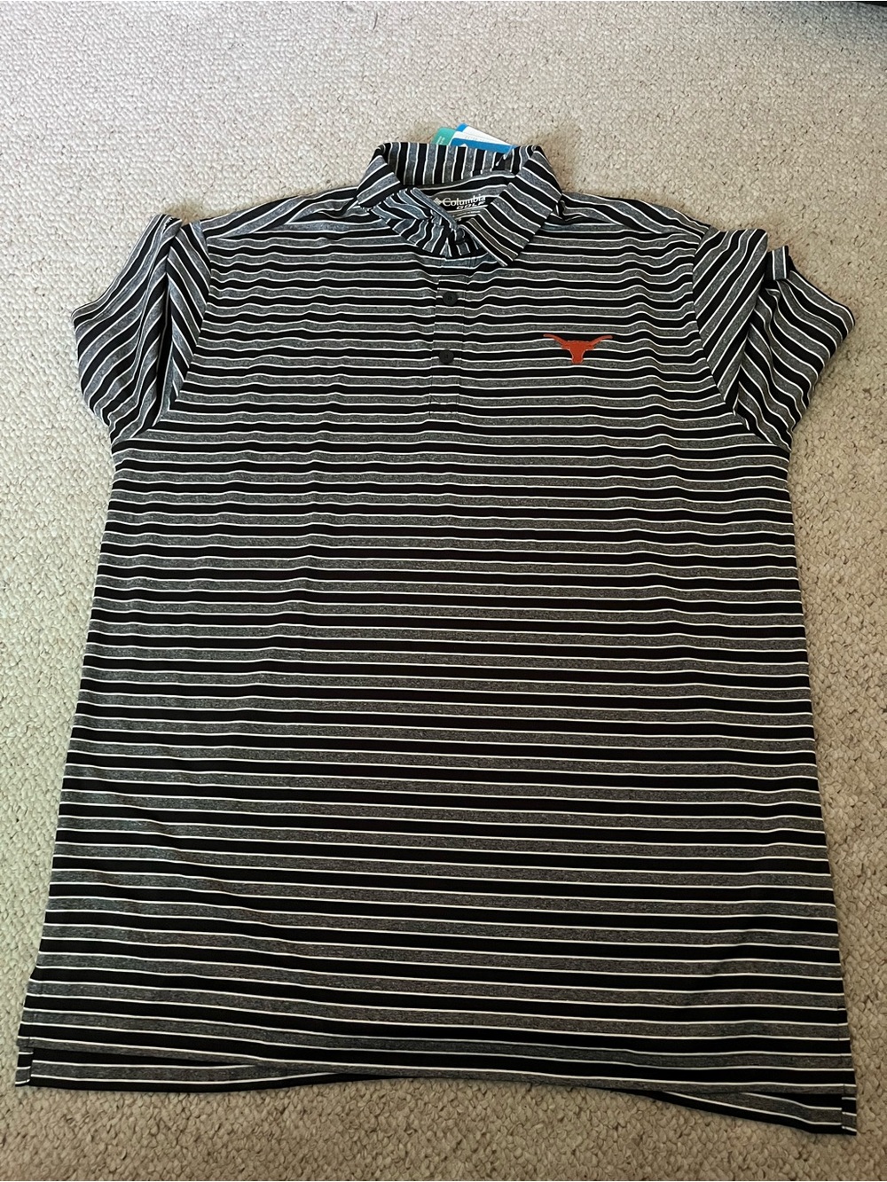 NWT Men's Omni-Wick Columbia Members Polo. UT logo
